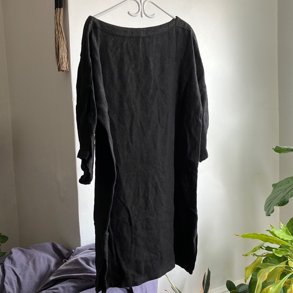 Linen boat-neck top by Black Crane, L